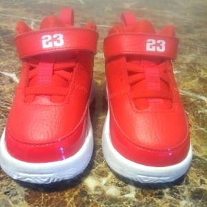 Boys Jordan Max Aura 3